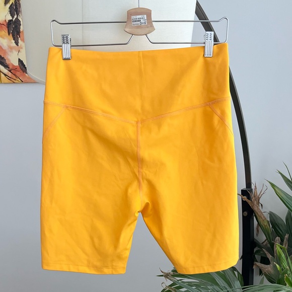 Girlfriend Collective High Rise Bike Short - Picture 5 of 5